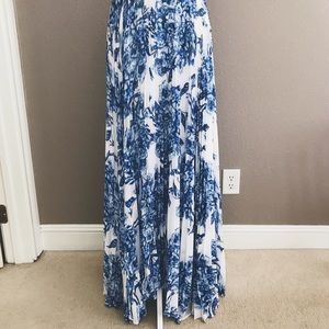 Alice and Olivia Maxi Skirt Size 4